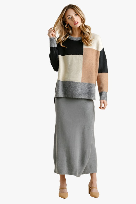 Colorblock Contrasted Cotton Fabric On Back Top With Side Slits And High Low Hem
